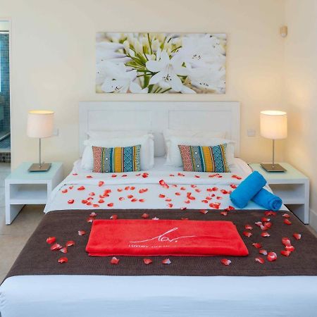 Bel Azur Beach Residence With Lov Trou-aux-Biches Eksteriør bilde