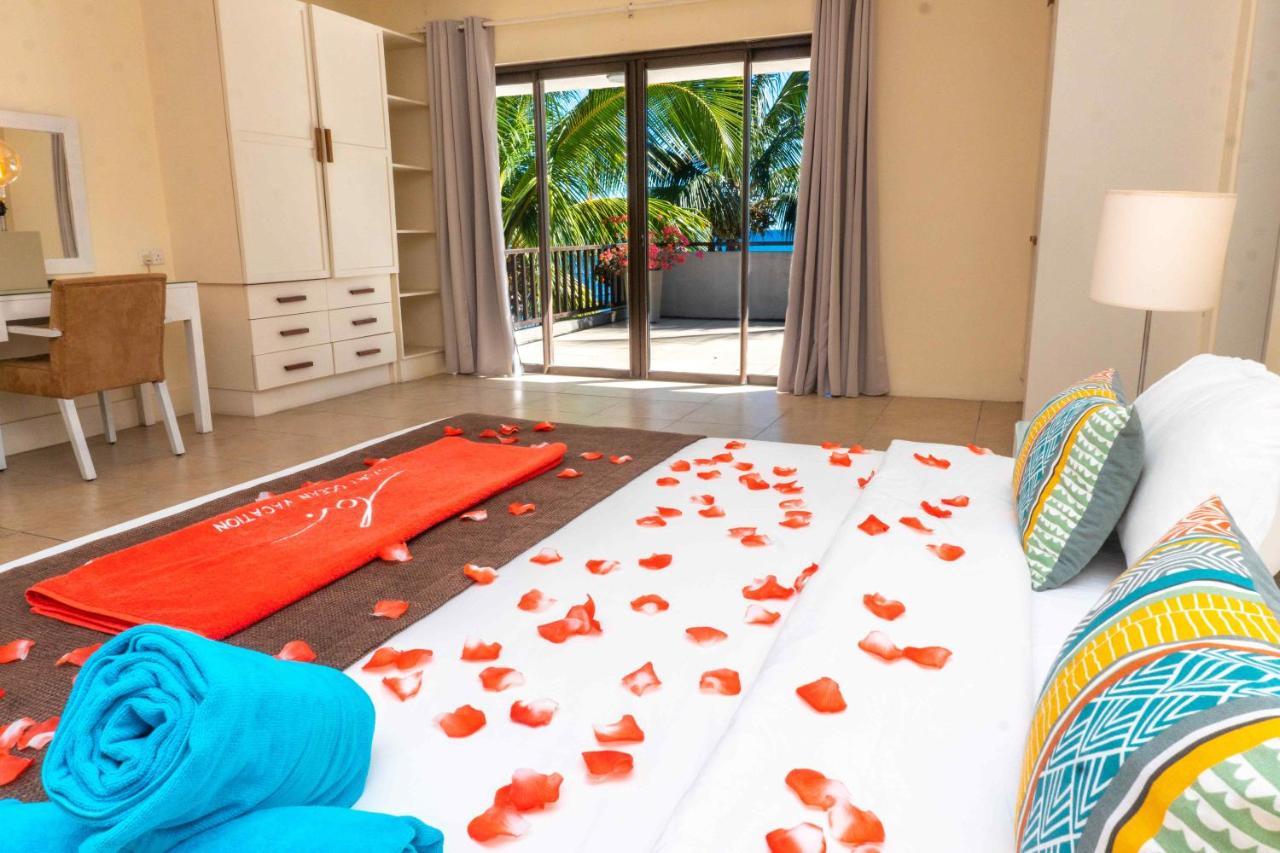 Bel Azur Beach Residence With Lov Trou-aux-Biches Eksteriør bilde